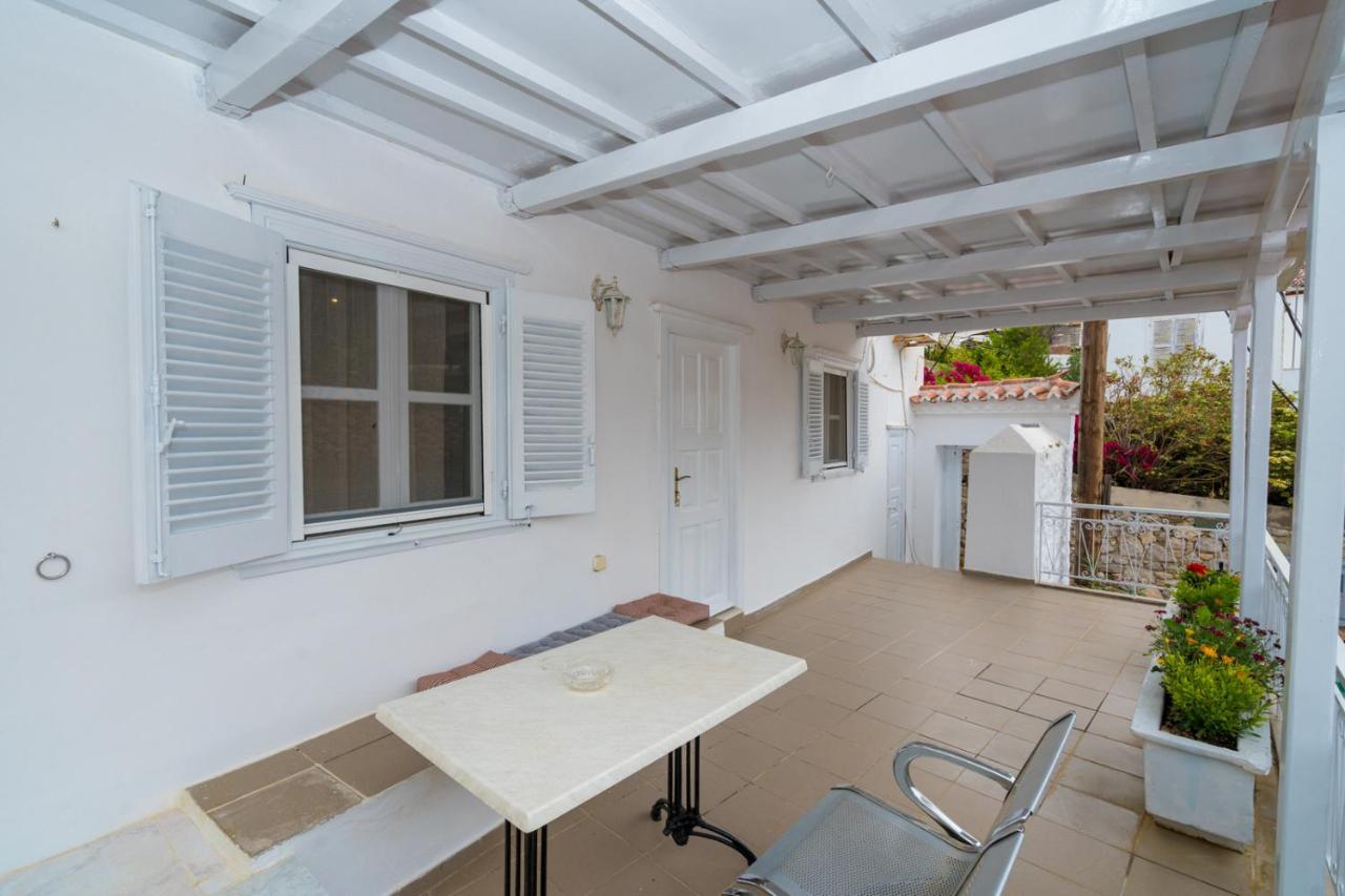 Appartement Hydra'S Harbor Hideaways - Cozy Coastal Getaways Extérieur photo